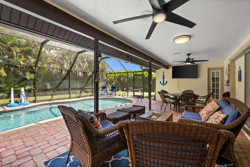 Sunny Oasis Getaway -Heated Pool-Mini Golf-Near Beach Nokomis Buitenkant foto