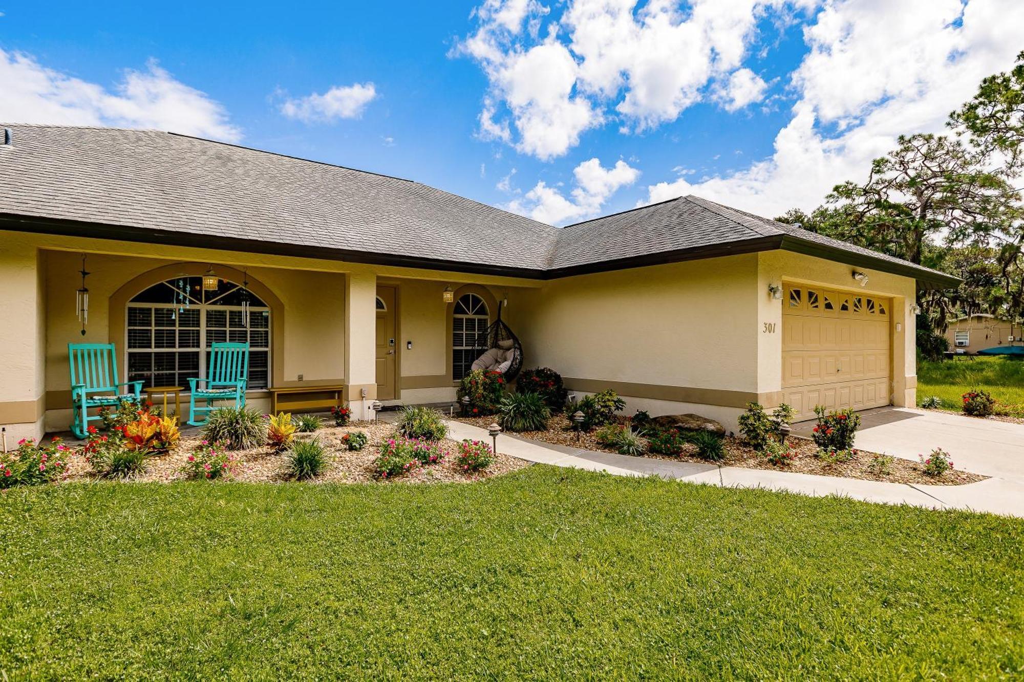 Sunny Oasis Getaway -Heated Pool-Mini Golf-Near Beach Nokomis Buitenkant foto