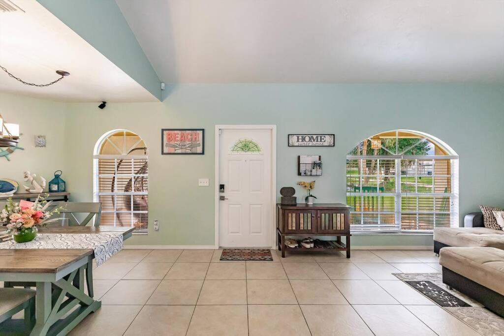 Sunny Oasis Getaway -Heated Pool-Mini Golf-Near Beach Nokomis Buitenkant foto